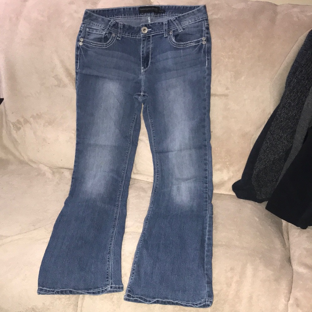 Twentyone black by Rue 21 size 9/10R bootcut jeans 💕